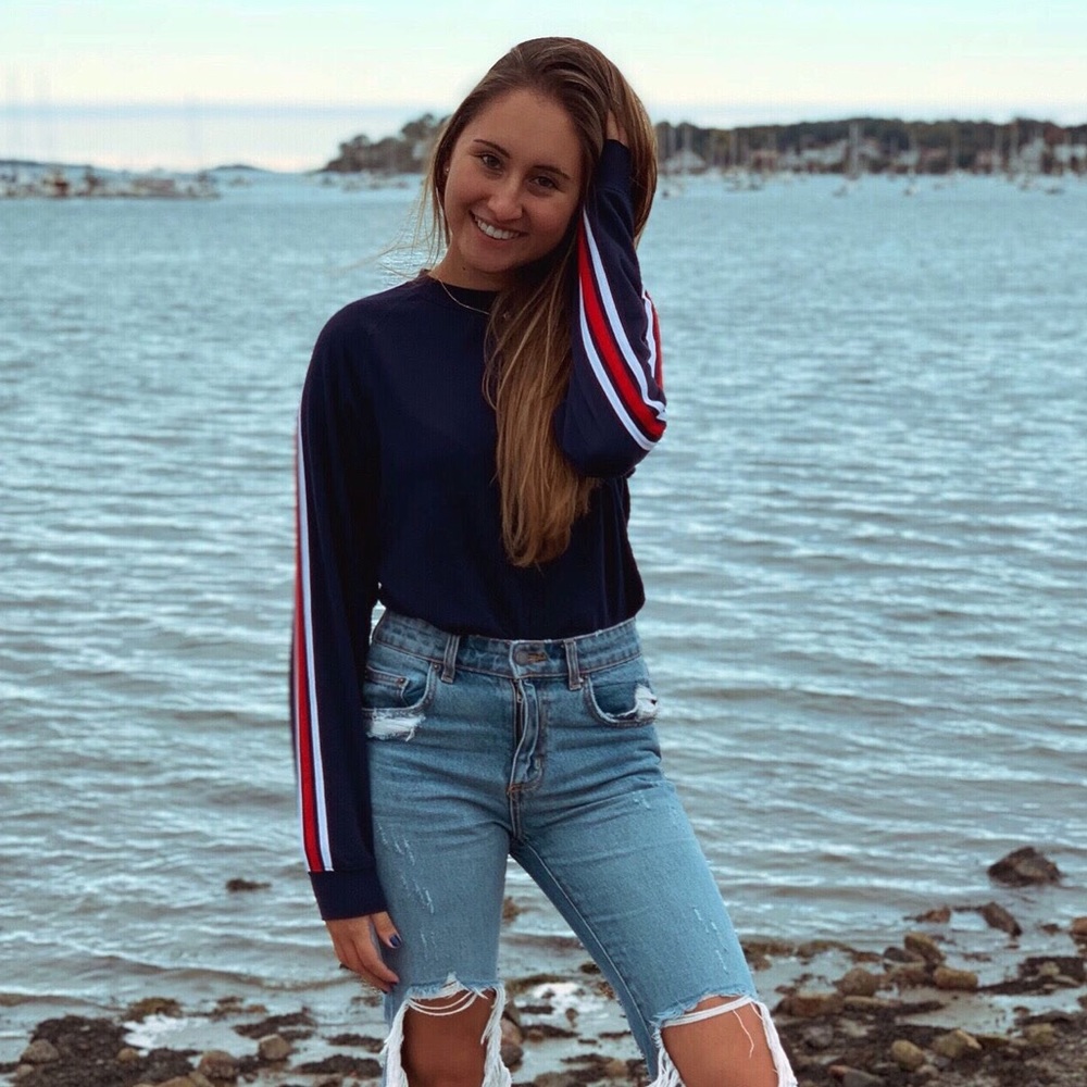 NAVY BLUE STRIPED SLEEVE CREW NECK